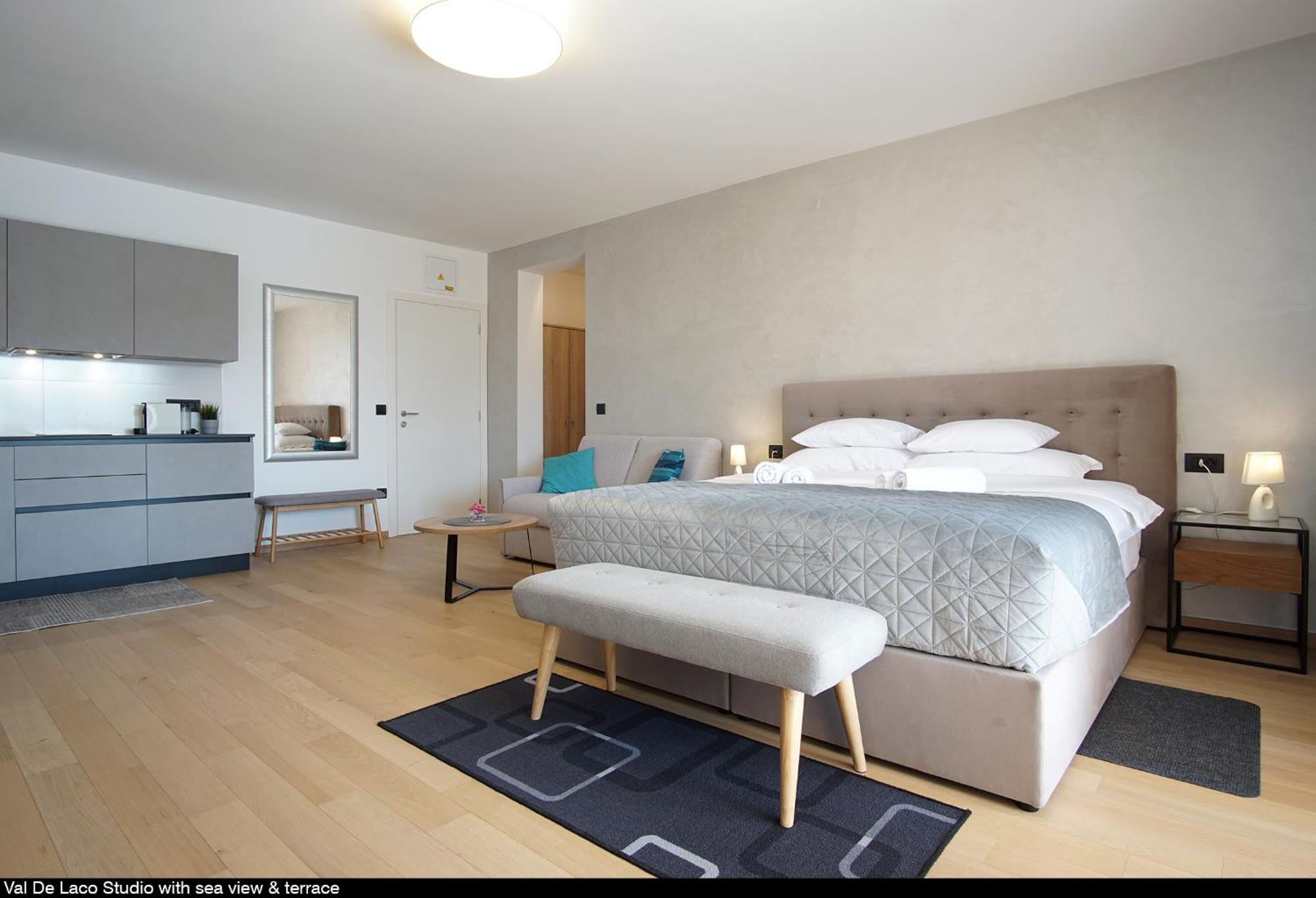 Val De Laco Studio Apartments Rovinj Luaran gambar